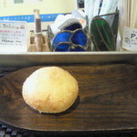 蕎麦ランチの揚げパン