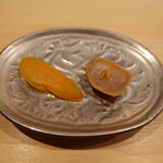 すし処 睦月 - サワラスモークと自家製カラスミ