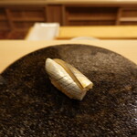 すし処 睦月 - 小肌