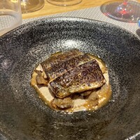 フィエルテ - 前菜②:  秋刀魚　うなはりだけ
                    マッシュルームのピューレ、肝のソース