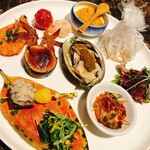 町家四川 星月夜 - 前菜盛合わせ　鮑に松茸包み焼きなど贅沢