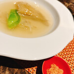 町家四川 星月夜 - フカヒレには金華豚のフレークをトッピング