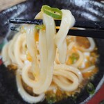 日の出製麺所 - 卵混ぜたあと