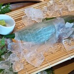 海鮮レストラン 海人 - イカの活き造り