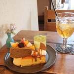 Koucha To Yaki Gashi No Kafe Shukuran - 