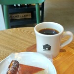 My Home Coffee, Bakes, Beer - ■無花果とラム酒チーズケーキ
      ■ブレンドコーヒー