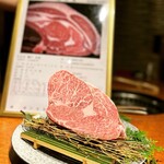 神戸牛焼肉 もと牛 - 勢戸氏の優秀賞神戸ビーフ