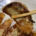 焼き芋専門店 なにわya - 薄皮餃子リフト