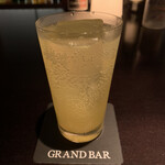 GRAND BAR - 