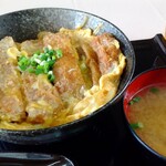 味処まるなが - カツ丼