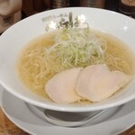 泡系しおとんこつラーメン べらしお - 