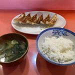 ぎょうざの店 パンダ - ニンニク餃子定食 並（750円）