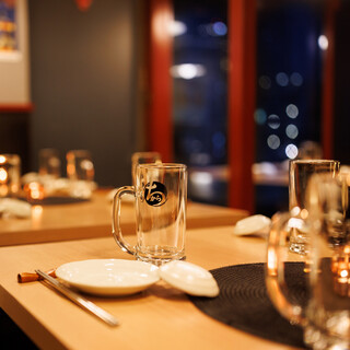 [Private rooms available] The carefully designed interior can be used by 2 people or larger groups.