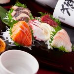 Five pieces of sashimi