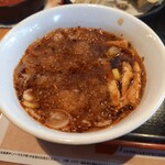 久兵衛屋 - 薬味、大根おろし投入