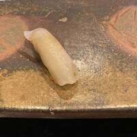 鮨 難波 - ひらめ