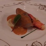 ダイニングルーム - 2013 4 オマール海老とたらば蟹のクレープ添え ハーブと軽い甲殻類のソース