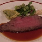 ダイニングルーム - 2013 4 厳選国産牛のホテル伝統ローストビーフ 安曇野サラダをワゴンサービスで