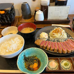 牛かつ専門店 うし寅 - 