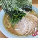 横浜ラーメン 町田家 - 