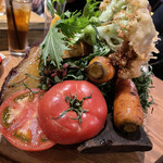 WE ARE THE FARM - 畑の鉄板焼きバーニャカウダM 3,980円