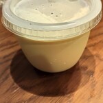 焼きたてワッフルとふわふわシフォンケーキのお店 ジジ - 