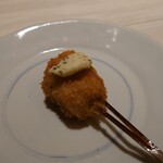 串揚げ 串匠 - マッシュルームのベーコン巻き　ガーリックバター