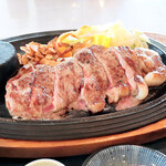 高松カントリー倶楽部 - サーロインステーキ