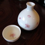 うなぎ亭 友栄 - 出羽桜（630円）