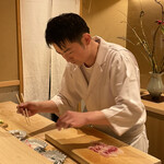 日本料理 研野 - 鯛を造る