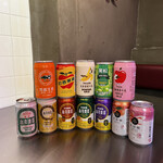 taiwammarugototabehoudaitaiwanyoichi - 台湾ビール　台湾缶ジュースの種類も豊富