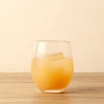 Domestic white peach liquor