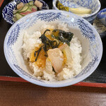 郷土料理 大衆割烹 ほづみ亭 - ご飯にセット　宇和島鯛めし