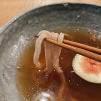 自家製粉石臼挽きうどん 青空blue 本店 - 