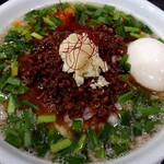 Ramen光鶏 - 店主の気まぐれ限定 背脂入り台湾らーめん(850円税込)の麺大盛り(＋100円税込)＋味玉(トッピング無料スタンプカード使用)