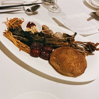 カントニーズ 燕 - 