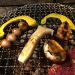 炭火焼肉 丑年 - 