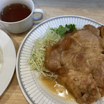 キッチン TAIYO - Aランチ(ポークジンジャー)。これでコーヒーも付いて900円。