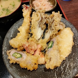 天ぷら大吉 - ランチDセット レディースセット（エビ、豚肉オクラ、明太子、山芋、舞茸）