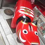 福島県八重洲観光交流館 - 赤べこ