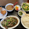 揚龍 - ニラレバ定食