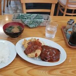 Kitsuchin San - ハンバーグと豚天