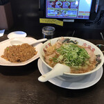 ラーメン 来来亭 - 