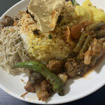 ファミリーケータリン - 