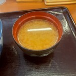 Tendon Tenya - 味噌汁ね。