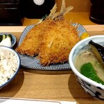 とん汁と玄米の店 檍食堂 - あじフライ定食