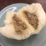 正華 - 肉まん／320円