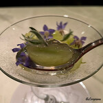 プチレストラン ブーケ・ド・フランス - シャインマスカットとシャンパンのジュレがけ