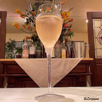 プチレストラン ブーケ・ド・フランス - Pierre de Bry Brut