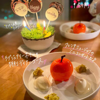 ザ タヴァン グリル＆ラウンジ - 